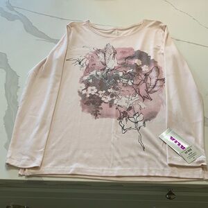 Pretty Alia top-very soft fabric with bird images printed on front. Sz S. NWT.